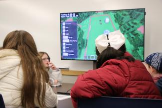 Girls playing Minecraft
